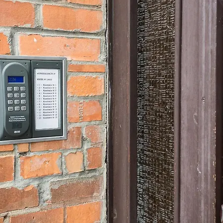 Apartamenty Przedzamcze Torun Exterior photo